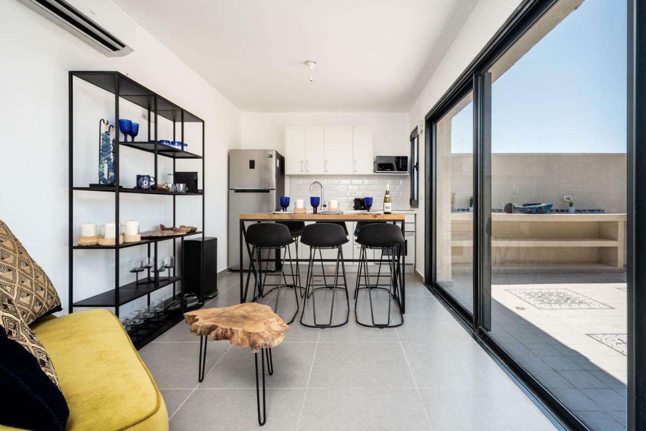 Duplex With Sea View Terrace Above The Flea Market Tel Aviv Dış mekan fotoğraf